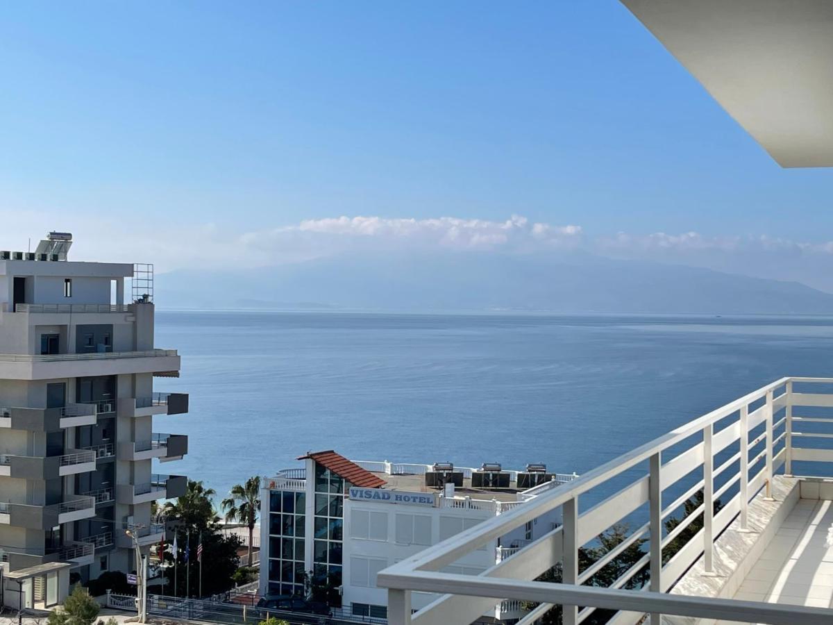 Wave Apartments Saranda Esterno foto