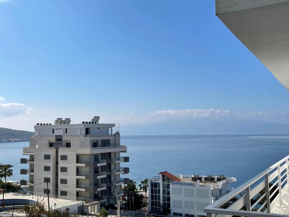 Wave Apartments Saranda Esterno foto